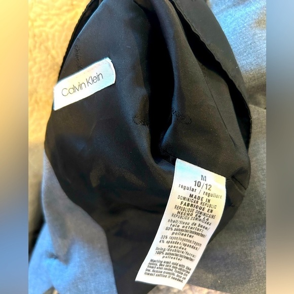 037. Calvin Klein Charcoal Big Boys Slim-Fit Plain-Weave Suit Pants and Vest - Picture 3 of 7